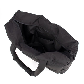 _Großzügiges Hauptfach mit separaten Innenfächern