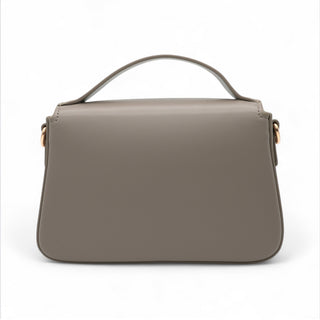 _Kurzer Henkel für elegante Abende