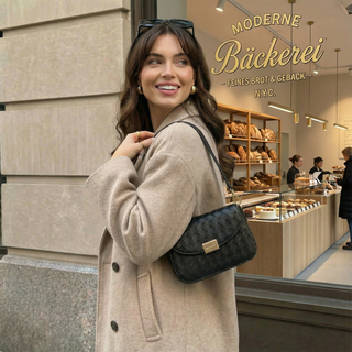 _über der Schulter o. Crossbody möglich